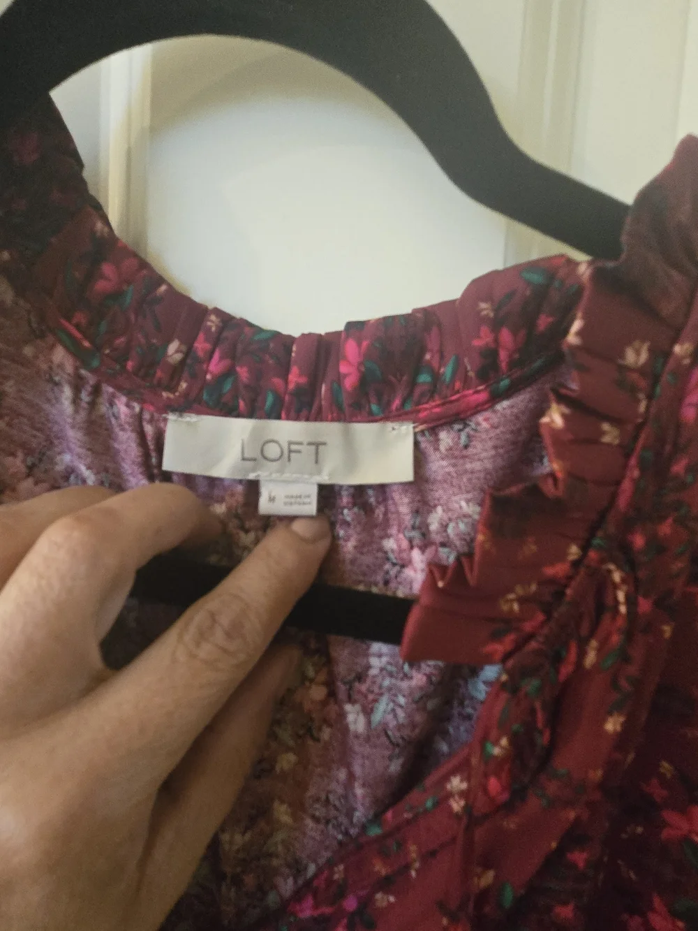 LOFT Burgundy Floral Cap-Sleeve Blouse - Picture 3 of 4